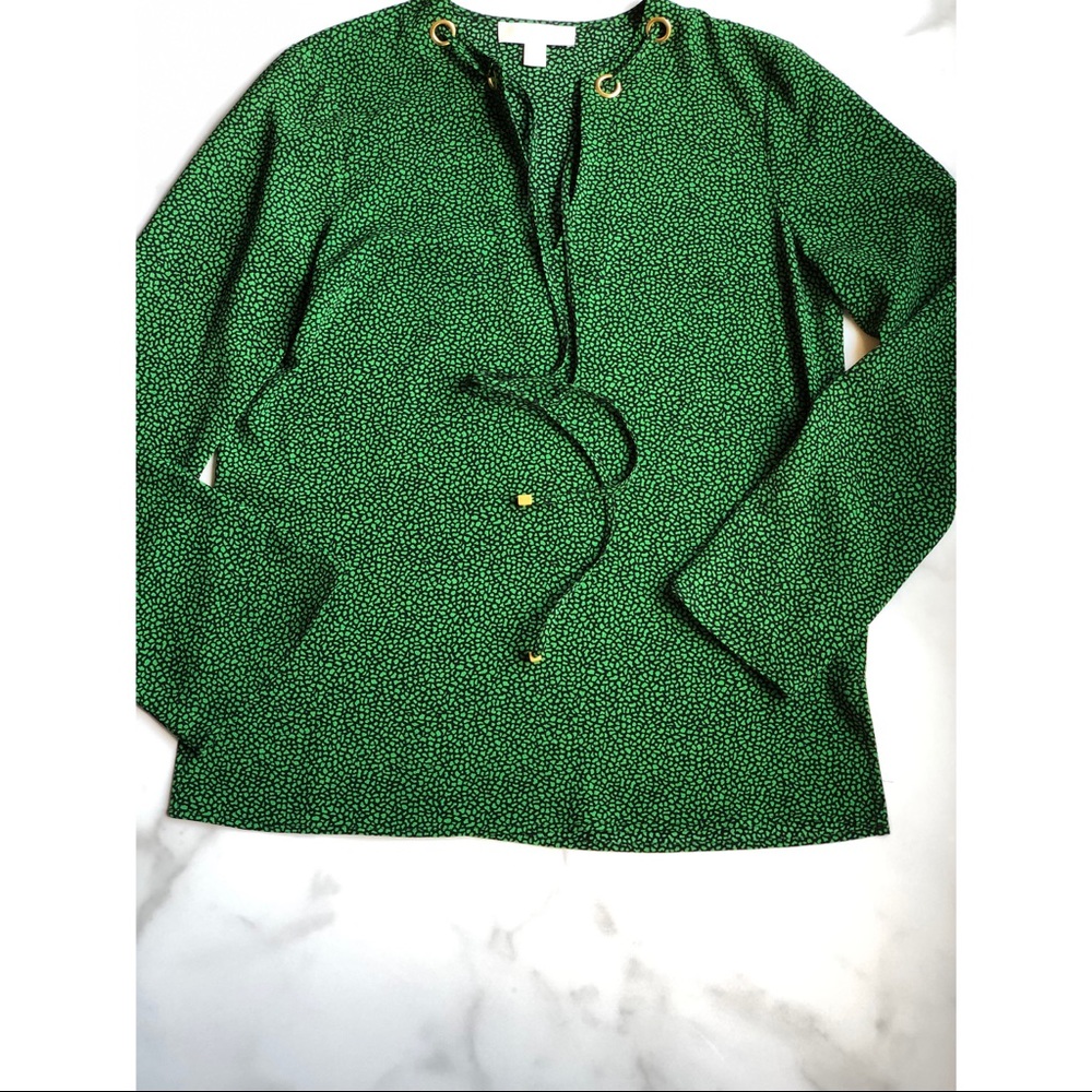 EUC Michael Kors green & navy blouse M